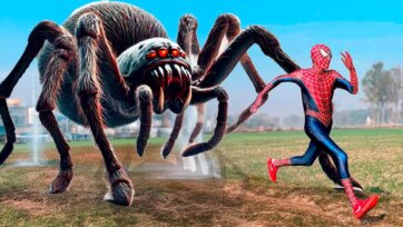 Spider Hero Runs from Giant Spider Adventure for Kids